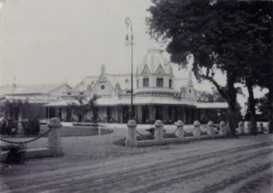 Sejarah Gedung Balai Pemuda Surabaya & Fungsinya Saat Ini