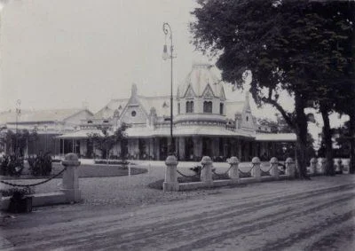 Sejarah Gedung Balai Pemuda Surabaya & Fungsinya Saat Ini